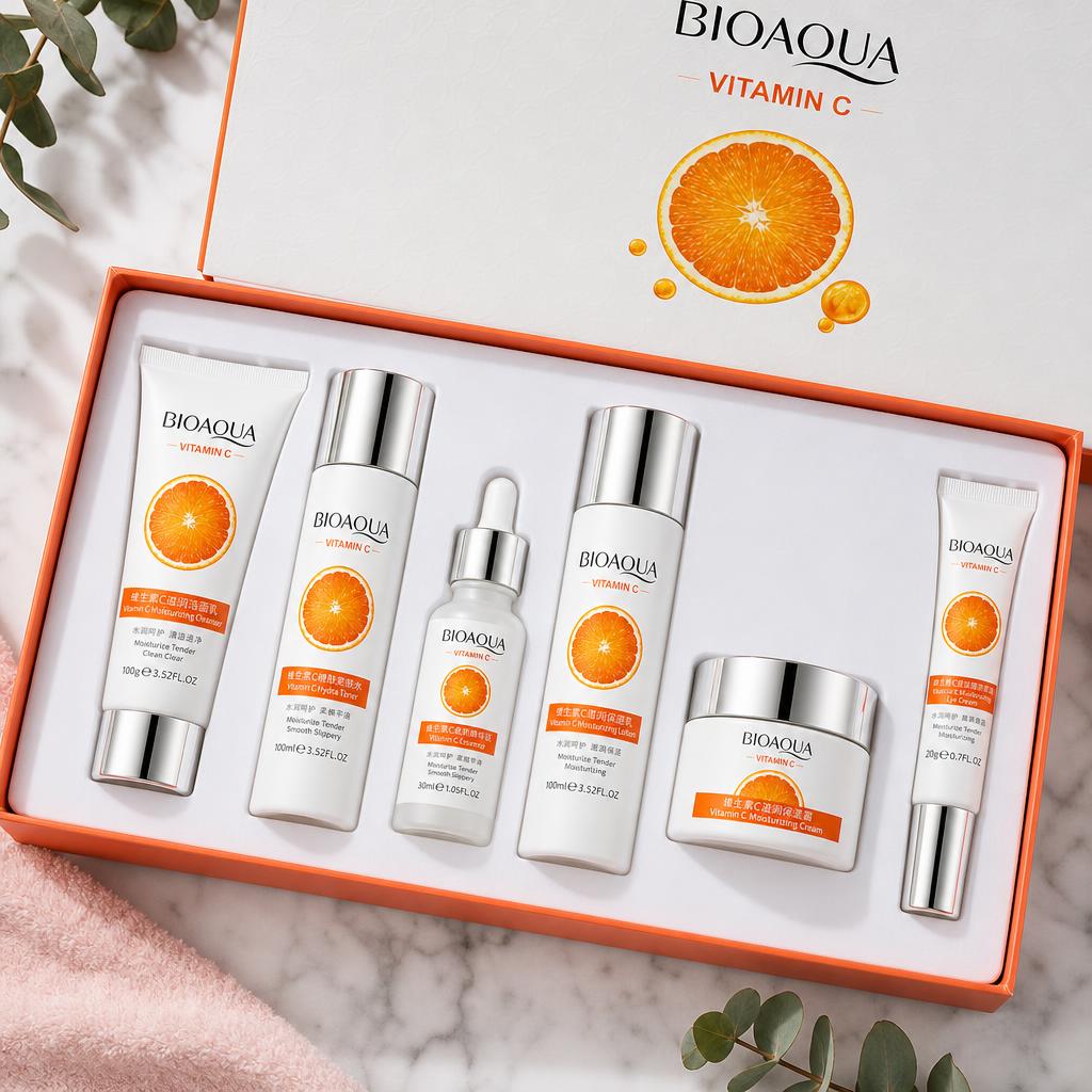 Kit BIOAQUA Vitamina C abierto con sus 6 productos